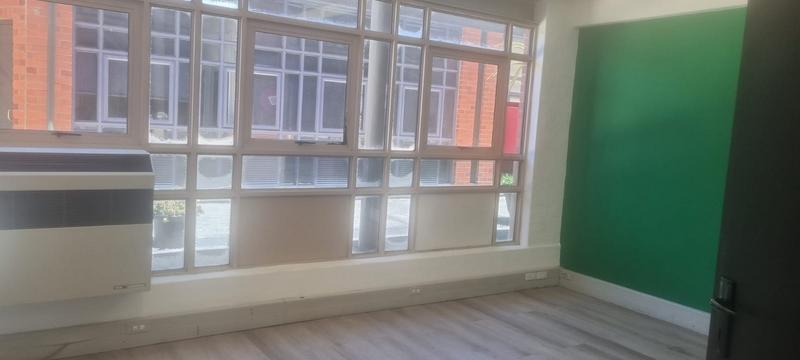 To Let commercial Property for Rent in Mowbray Western Cape